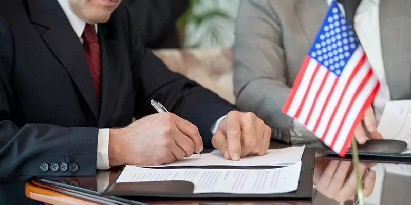 Why Choose Our E2 Visa Legal Services in Oman?