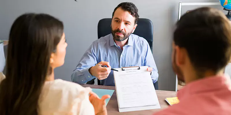 Why Choose Us as Your L1 Visa Lawyer in Oman